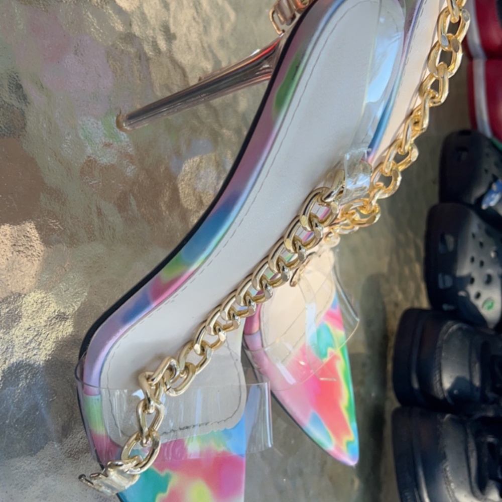 Set - Picture 2 of 3